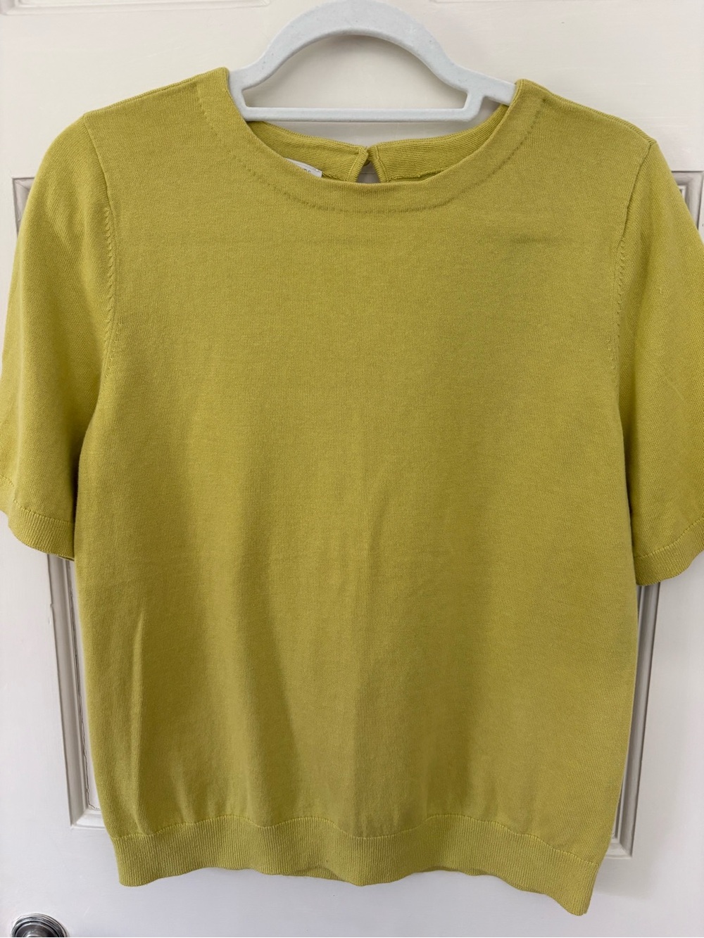 Talbots Short Sleeve Knit sweater in Chartreuse
